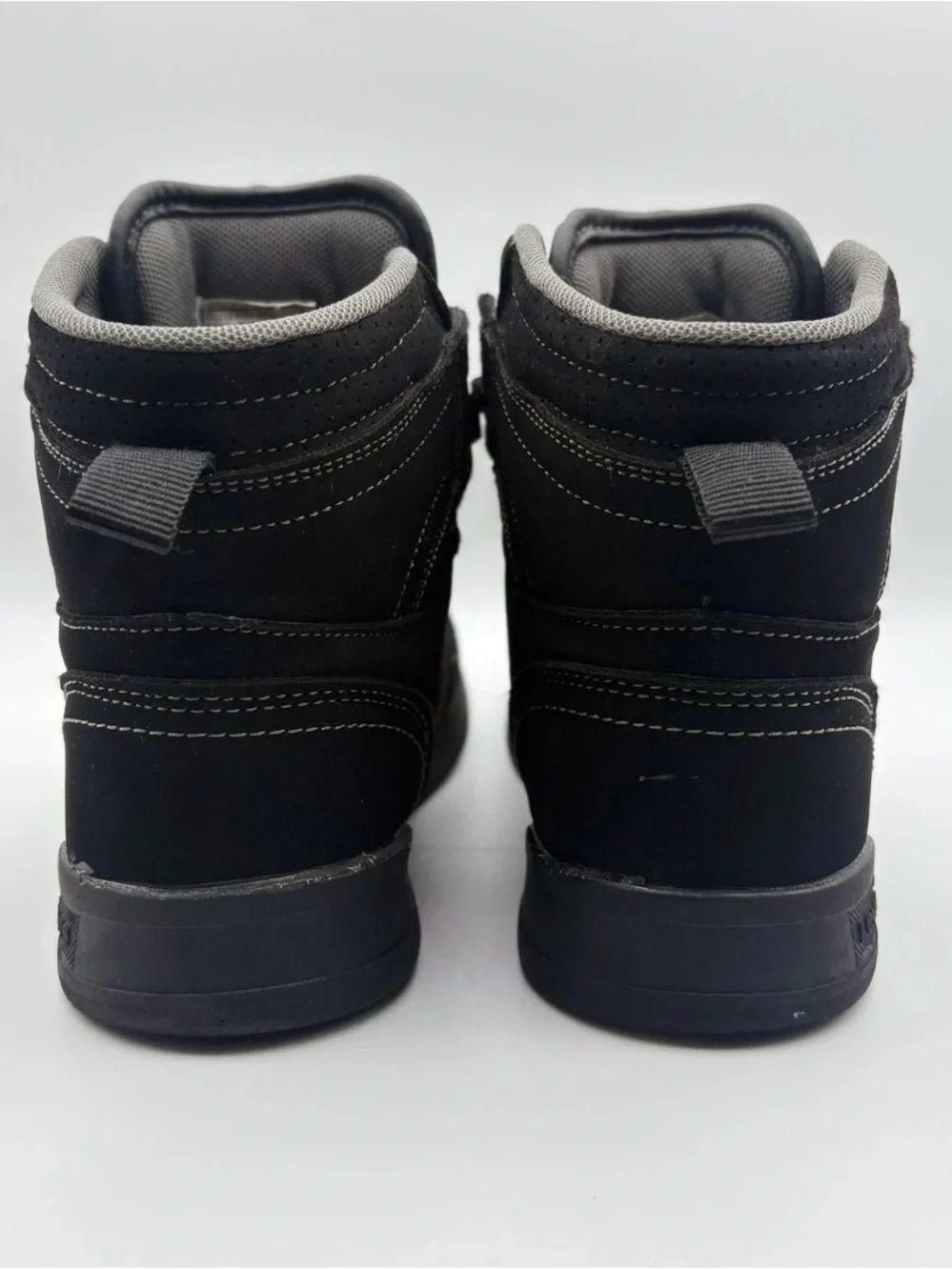 Levi's Kids Black High-Top Boots with Contrast Stitching
